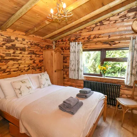 Stag Retreat Дом отдыха Уитби